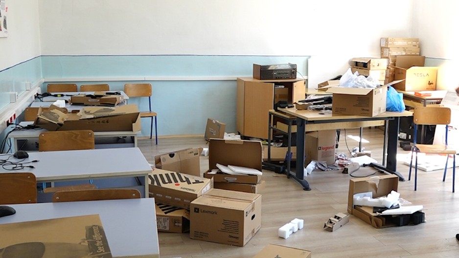 ČAČANIN UHAPŠEN ZBOG PLJAČKE U OSNOVNOJ ŠKOLI "TEŠKOJ" 1,5 MILIONA Evo šta je rekao u tužilaštvu, traga se za još jednom osobom