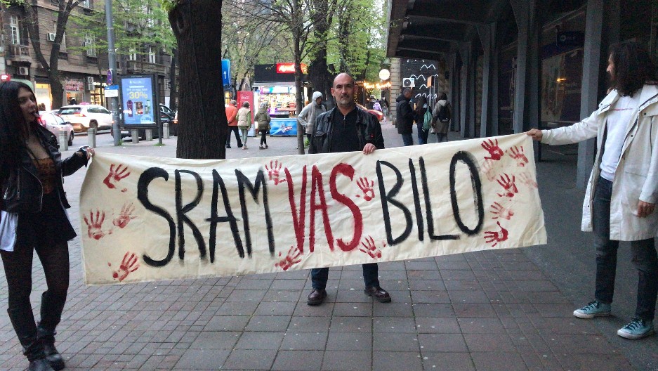 OSAM DEKANA BLOKIRA RAD BEOGRADSKOG UNIVERZITETA Opstruišu dijalog premijera Macuta i rektora Đokića!