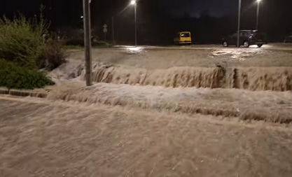 STRAŠNO NEVREME U ISTRI! Poplavljene ulice, za 100 minuta palo koliko za mesec dana!