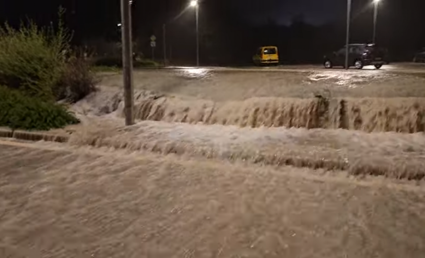 STRAŠNO NEVREME U ISTRI! Poplavljene ulice, za 100 minuta palo koliko za mesec dana!