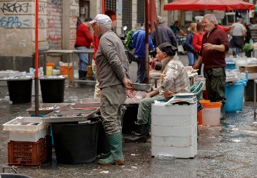 OVU RIBU NE TREBA DA JEDETE, IAKO SE PRODAJE U SVIM SUPERMARKETIMA Jeftina je, ali nutricionisti savetuju da je izbegavate