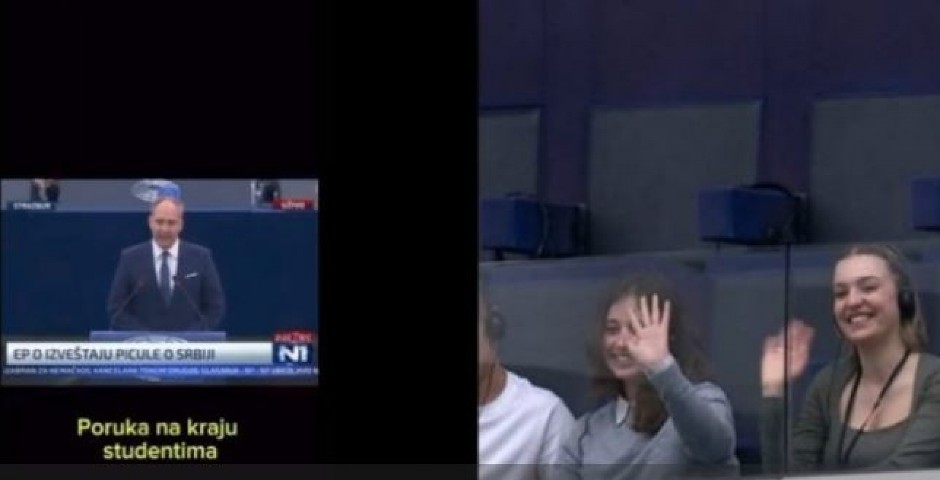 HRVAT BARTULICA KOG SU BLOKADERI POZDRAVLJALI ORGANIZUJE IZLOŽBU O ''ZLOČINIMA'' ANTIFAŠISTA! Veliča Stepinca, pre sedam dana mu se klanjali foteljaši