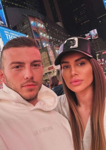 DALILIN OTAC OTKRIO SVE O NJENOJ TRUDNOĆI Nije mogao više da ćuti: "Biće brižna majka"