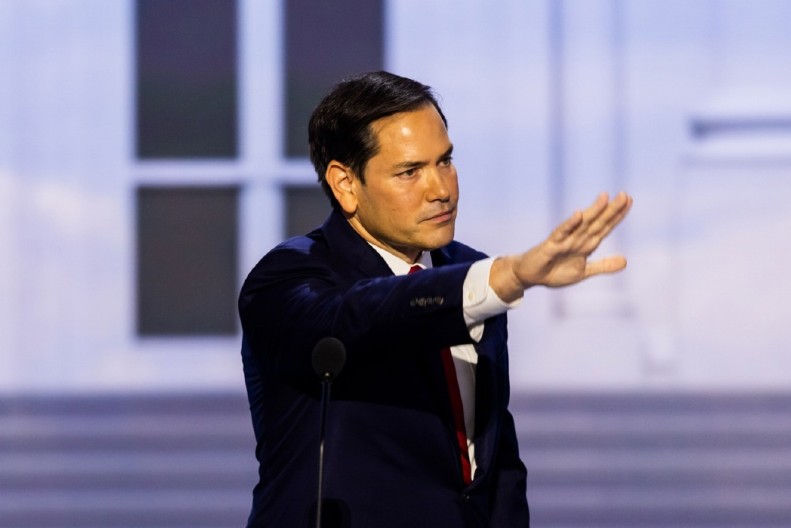 RUBIO NAPUSTIO DOHU Američki državni sekretarna na putu za Antaliju