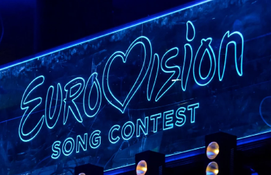 EVO KO JE GLAVNI FAVORIT NA EVROVIZIJI Nećete verovati o čemu pevaju!