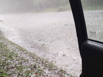 ZABELELI SE SRBAC I GRADIŠKA Zimske scene usred maja, jako nevreme stiglo iz Hrvatske (FOTO)