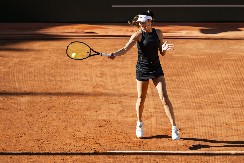 KAKAV POVRATAK ANE IVANOVIĆ Srpkinja ponovo zaigrala tenis i priredila šou
