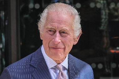 Britanski kralj Čarls uputio Bajdenu poruku podrške