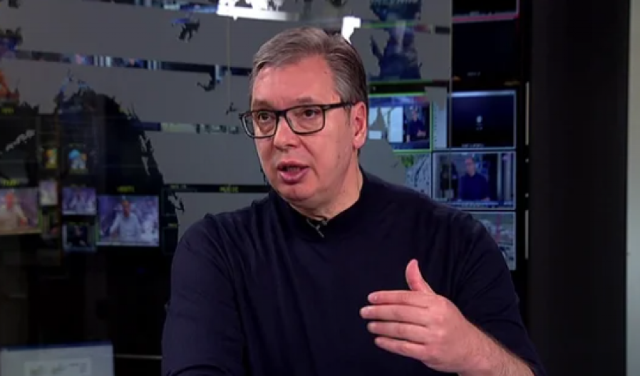 PREDSEDNIK VUČIĆ: Daću sve od sebe da penzije ne rastu manje od 8 odsto, minimalna zarada je danas 3 puta veća nego pre 2012.