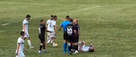 ŠOKANTAN VIDEO KRUŽI MREŽAMA Brutalna tuča fudbalera Partizana i Indeksa: Sevali udarci na sve strane (VIDEO)