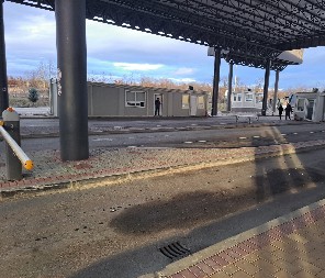 GRAMOS AGUŠOLI ZAUSTAVLJEN NA MERDARU Bivši Kurtijev poslanik, napadao SPC