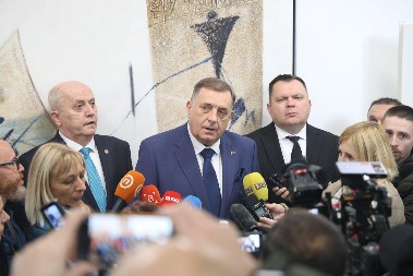 DODIK SE OGLASIO IZ MOSKVE "Razgovaraću sa Šojguom