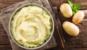 PIRE KROMPIR PO RECEPTU ZA POČETNIKE Napravite ovako i biće kremast i bez grudvica