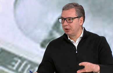 VUČIĆ NAJAVIO POVEĆANJE PLATA I PENZIJA Evo o kojim ciframa se radi