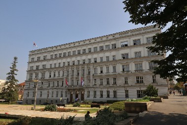 NOVINE U VEZI SA STAMBENIM KREDITIMA ZA MLADE UZ POMOĆ DRŽAVE Podneto više od 1.770 zahteva, ovo su svi detalji