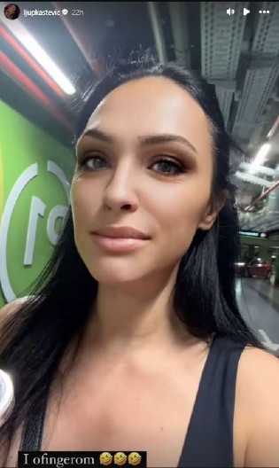 LJUPKA STEVIĆ PRIVEDENA NA KOSMETU: "Pet Kurtijevih policajaca držalo me četiri sata, a onda je stigla kazna"