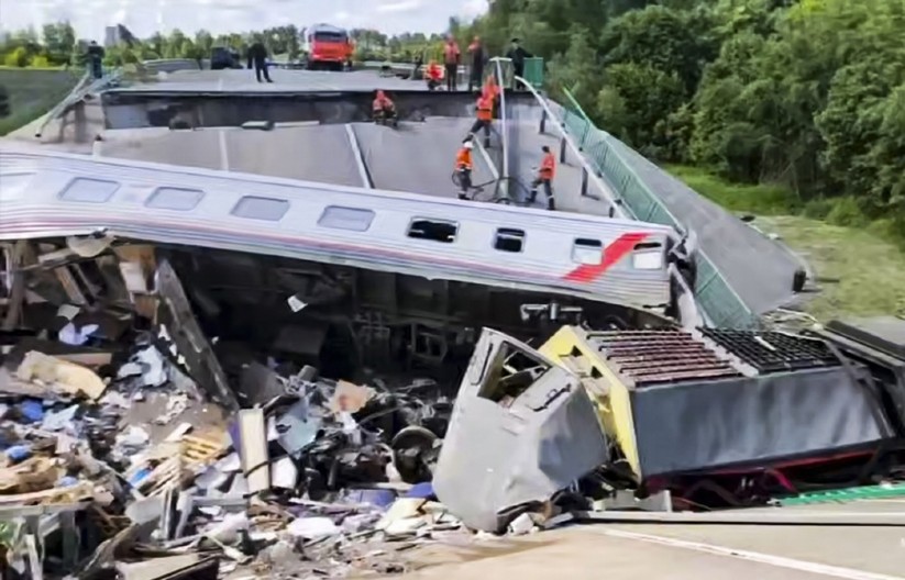 NAPADI NE PRESTAJU, OVO JE KOŠMARNI DAN ZA NA RUSIJU: Voz raznet na putu ka Krimu!