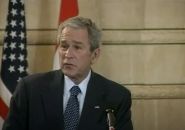 "VEROVAO JE DA JE NA MISIJI OD BOGA" Otpečaćeni dokumenti o Džordžu Bušu, Amerikanci u šoku!