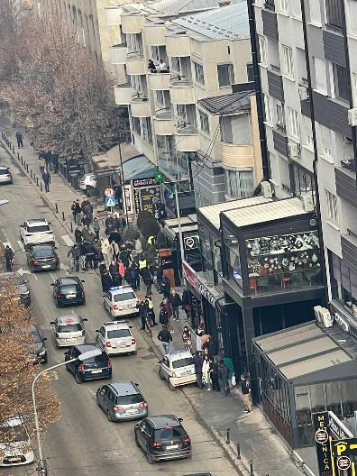 BRUTALNI NAPAD U NOVOM PAZARU Braća napala vlasnika kafića i njegovog sestrića