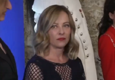 MELONI NAPUSTILA ITALIJU Dolazi kod Trampa