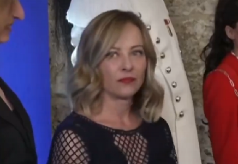 MELONI NAPUSTILA ITALIJU Dolazi kod Trampa