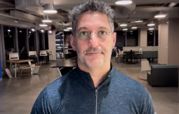 ŠOK VEST, IZNENADA UMRO DIREKTOR ČUVENE KOMPANIJE 5. decembra otvorio bolovanje, 4. januara izdahnuo