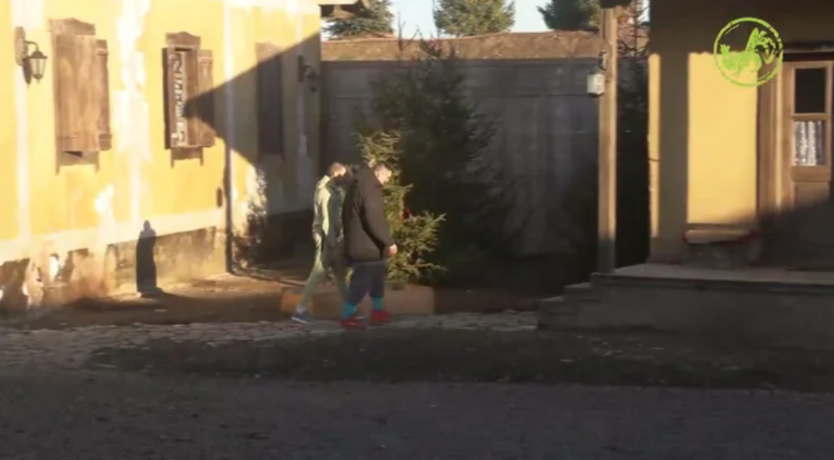 DRAMA U ŠIMANOVCIMA NA BADNJI DAN Rijaliti učesnik ne prestaje da pravi haos na imanju!