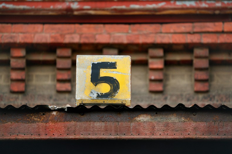 NUMEROLOGIJA PO DATUMU RODJENJA ZA 2025. Ovo je godina učenja kroz praksu, sticanja novih iskustava..