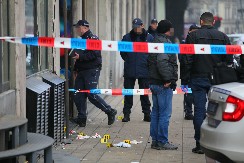 ŽENA MISLILA DA NEKO BACA PETARDE, PA NAŠLA UPUCANE MAJKU I ĆERKU (6) Stravičan zločin u Kruševcu na Božić