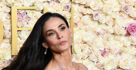 MRŠAVA I ZGODNA U 62. GODINI ŽIVOTA Evo kako Demi Mur održava vitku liniju koju žele sve žene, kune se u ovu stvar