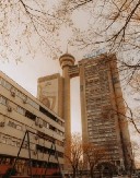 BRITANSKI FOTOGRAF POSETIO BEOGRAD SAMO DA BI SLIKAO ČUVENU ZGRADU Ljudi na mrežama oduševljeni - komentari se samo nižu