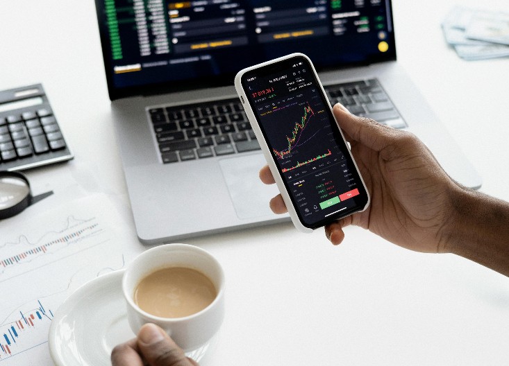 INVESTICIJA KOJA SE ISPLATI SVAKE GODINE Kako da vam novac leži, a da vi ne mrdnete prstom