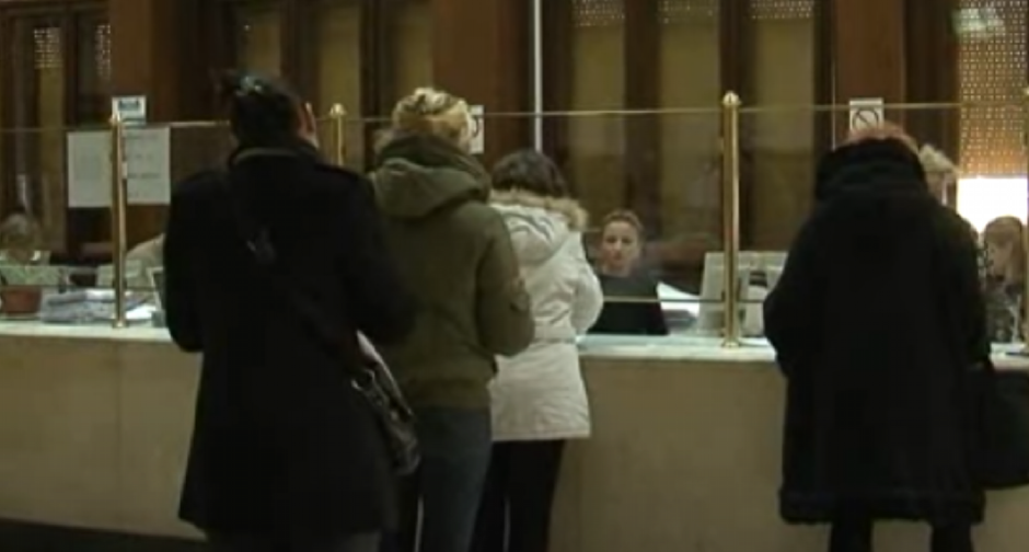 ZABORAVITE NA ŠALTERE I REDOVE, SADA I OVO MOŽETE IZ DOMA Zamena dokumenata lakša nego ikad