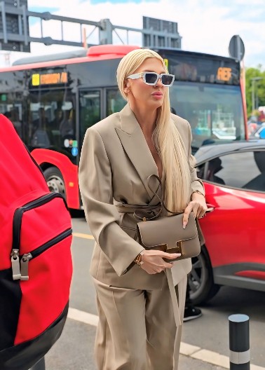 ''ROKNITE ME, LAKŠE JE'' Jelena Karleuša teško podnosi brisanje drugog Instagram profila sa više od 2 miliona pratilaca, drama na mrežama
