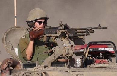 AKTIVISTI PROBALI DA SE UVUKU U IZRAEL! Presreli im brod, a onda su poslali gde im je mesto!