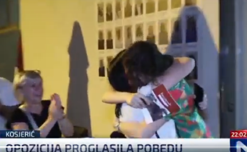 ŠOU I NA N1: NOVINARKA N1 TOTALNO ISMEJALA OPOZICIJU I BLOKADERE KOJI SU SLAVILI SOPSTVENI PORAZ NA IZBORIMA!