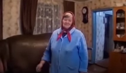 PA ŠTA JE OVO, ŽENO BOŽJA?! Baka u stanu drži zver od 3 tone, snimak šokirao svet! (VIDEO)