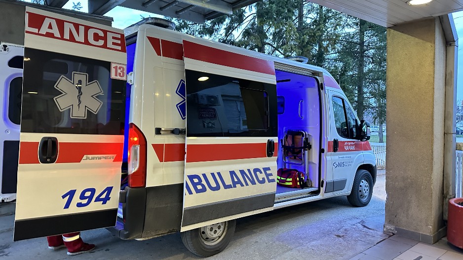 ŽENU ZATEKLI OBLIVENU KRVLJU Jezivo nasilje u Mirijevu, hitno prevezena u Urgentni