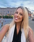 INTIMNI SNIMAK VODITELJKE SA DVA MUŠKARCA IZAZVAO SKANDAL! Fudbaler koji je snimao završio u zatvoru