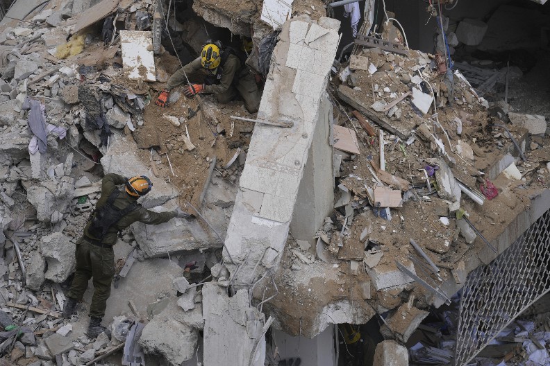 VELIKI RATNI POTRESI Ceo svet će osetiti posledice sukoba Irana i Izraela!