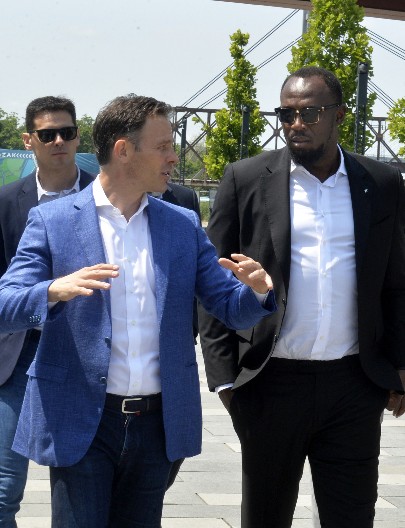 BOLT JE PRVI OD NEKOLIKO VELIKIH STRANIH I DOMAĆIH IMENA KOJI ĆE PROMOVISTAI EXPO 2027 Oglasio se ministar Mali: Nastavljamo da gradimo još lepšu i uspešniju Srbiju (VIDEO)