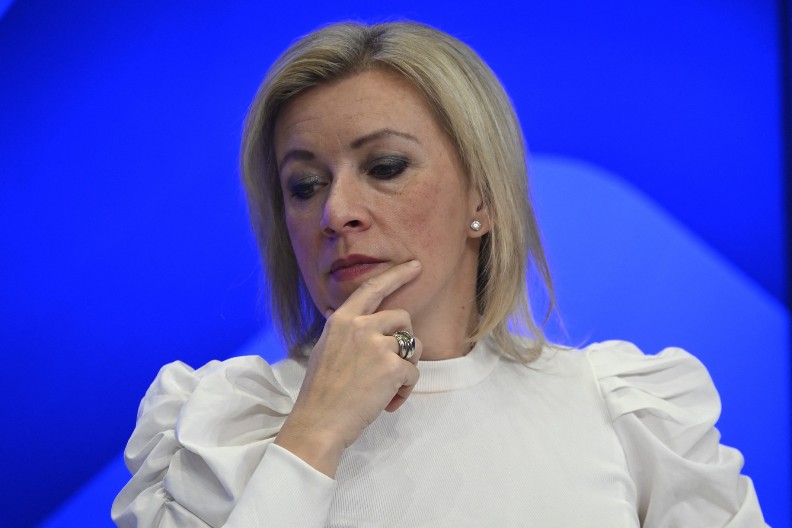 ZAPAD IGRA PRLJAVO? Zaharova otkrila pravi cilj hibridnog rata, nije Moskva!