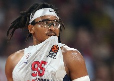 NAVIJAČI ZVEZDE U TRANSU Ovako je Moneke potvrdio da oblači crveno-belo