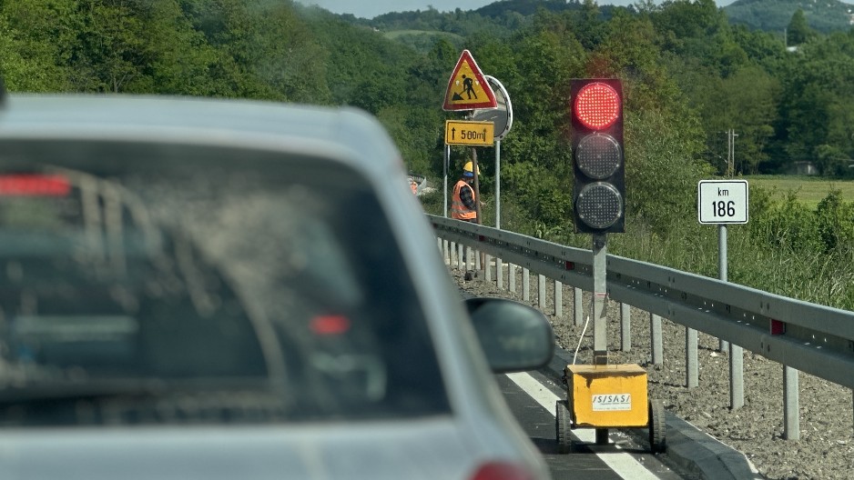 VAŽNO SAOPŠTENJE ZA VOZAČE Sezona radova na putevima je u jeku, ovo su lokacije i detalji