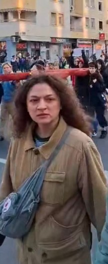 MILA PAJIĆ SE SASTALA SA PRIPADNIKOM HRVATSKIH OBAVEŠTAJNIH SLUŽBI! Razgovarali o radikalizaciji blokade ispred Vlade i o protestu na Vidovdan