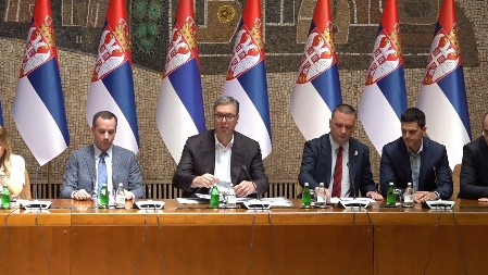 VUČIĆ PODELIO ŠTA JE NAUČIO KAO POLITIČKI VETERAN "Srbija je bila presedan 1999. godine, ali nije snažno odjeknulo u svetu"
