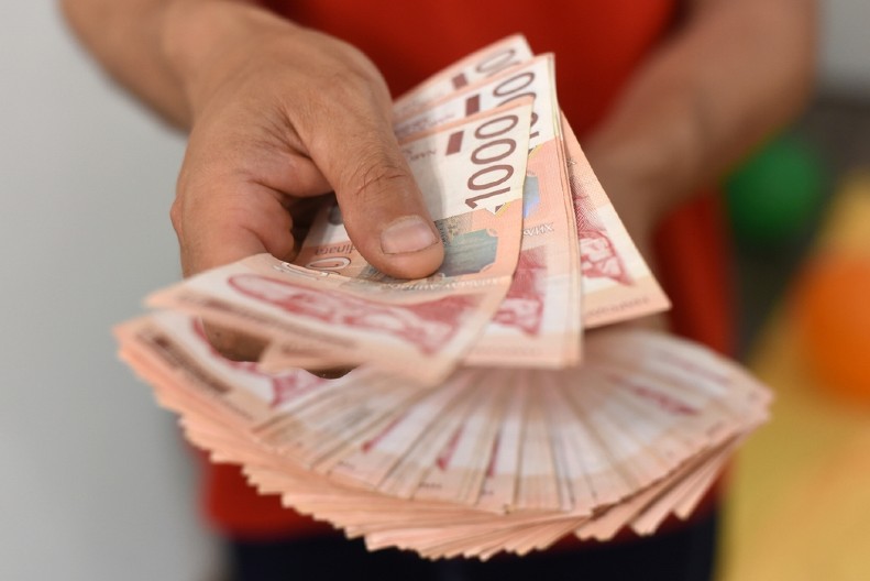 DO 5. JULA OČEKUJE IH KIŠA PARA Novčanik će postati deblji ovim znakovima, Mesec u Raku radi za njih