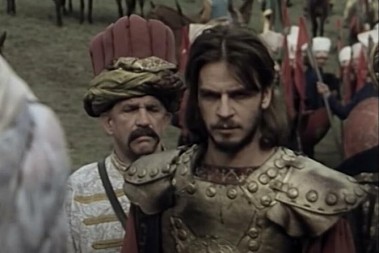 DA LI STE PRIMETILI NAJLUĐE GREŠKE U SRPSKIM FILMOVIMA Traktor u Boju na Kosovu, kamerman "uhvaćen" u Balkanskom špijunu