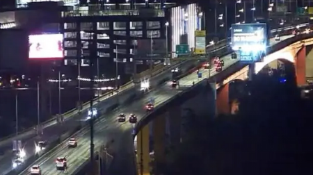 MOSTOVI U BEOGRADU PROHODNI Građani mogu nesmetano da prelaze reku