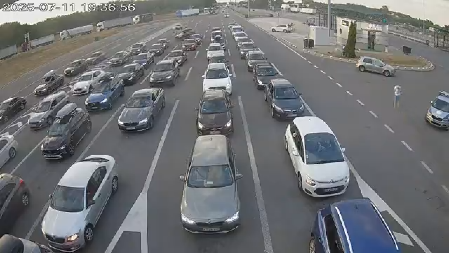 NAORUŽAJTE SE STRPLJENJEM Evo kakvo je stanje na granici